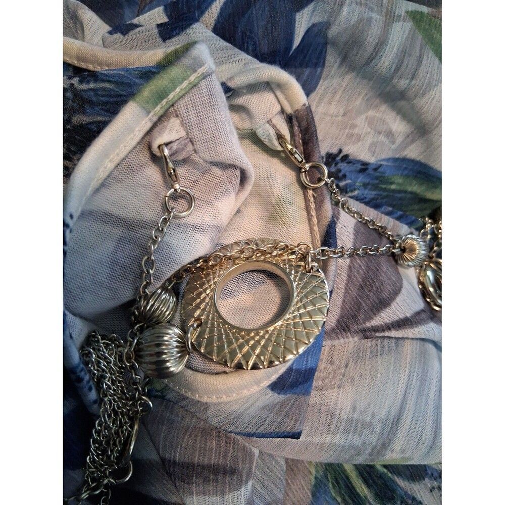 Women's Top 22W by Alfred Dunner Attached Sheer Poncho & Silver Necklace - Picture 4 of 9
